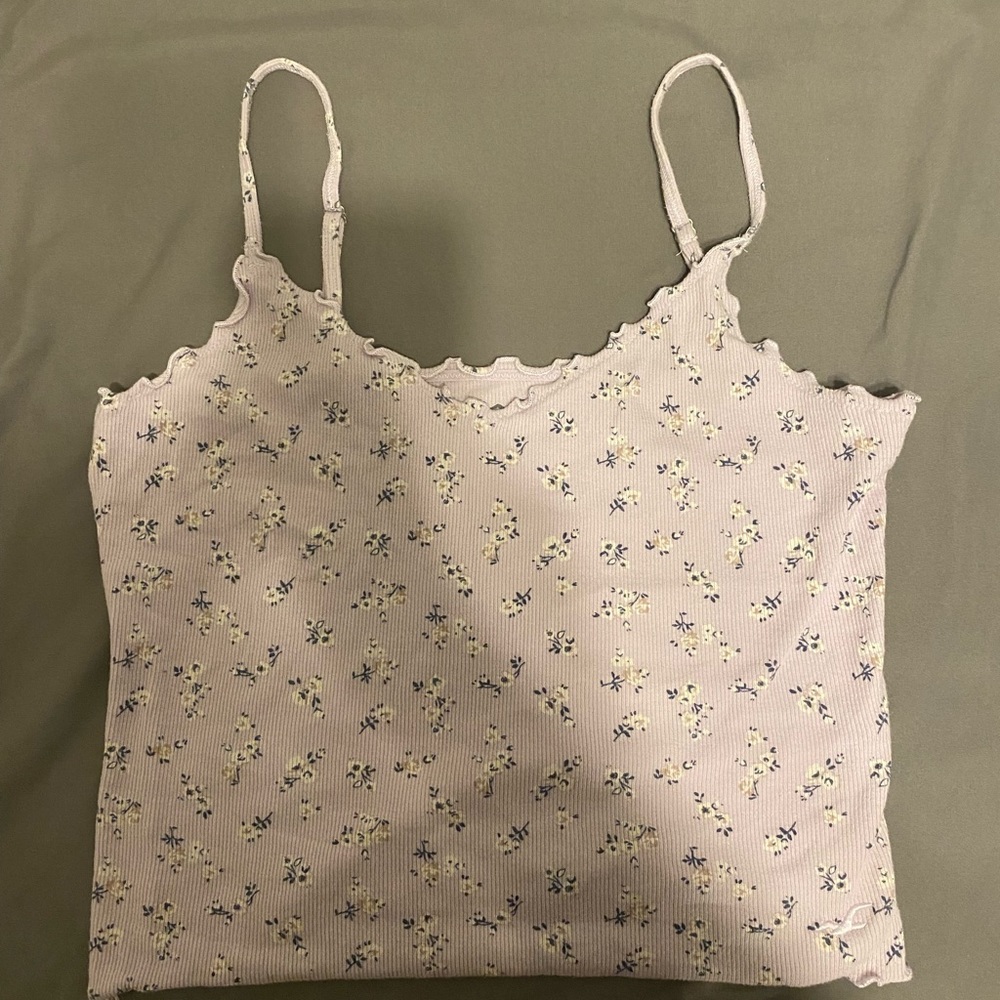 Holister flower top